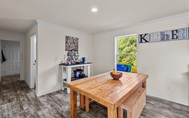 243 Blue Rose Lane, Lexington, NC 27295