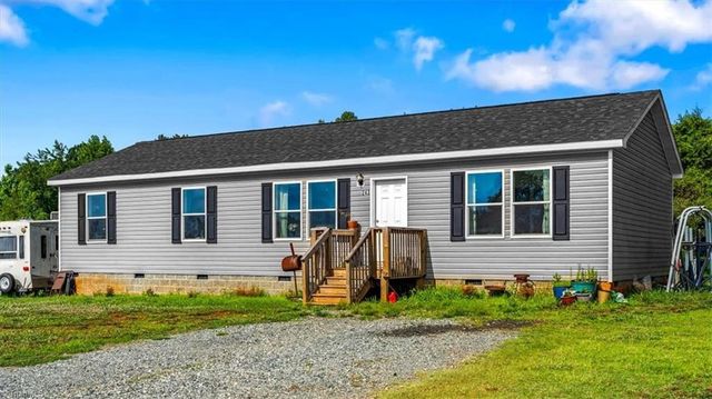 243 Blue Rose Lane, Lexington, NC 27295