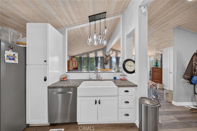 17535 Bear Valley Lane, Escondido, CA 92027