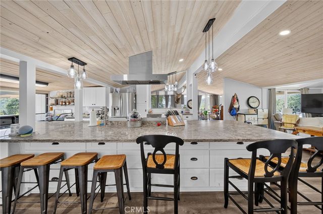 17535 Bear Valley Lane, Escondido, CA 92027