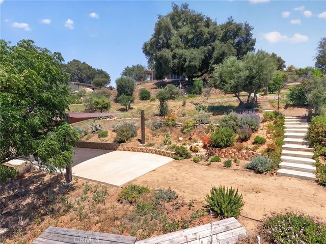 17535 Bear Valley Lane, Escondido, CA 92027