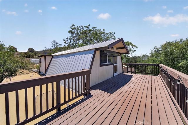17535 Bear Valley Lane, Escondido, CA 92027