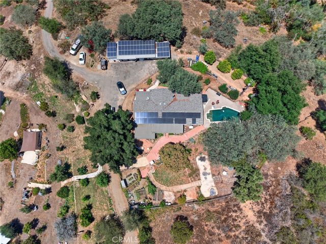 17535 Bear Valley Lane, Escondido, CA 92027