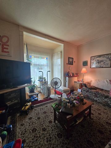 415 E Harris Street, Cadillac, MI 49601