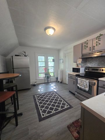 415 E Harris Street, Cadillac, MI 49601