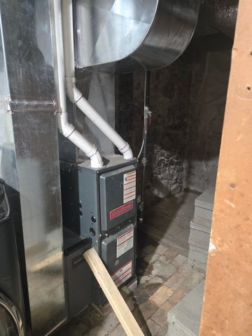 415 E Harris Street, Cadillac, MI 49601