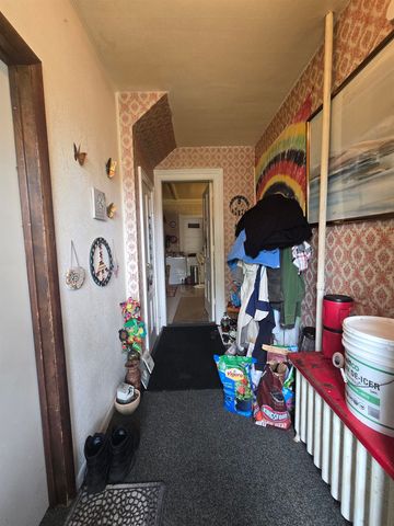 415 E Harris Street, Cadillac, MI 49601