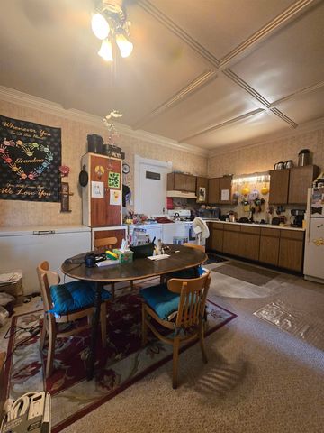 415 E Harris Street, Cadillac, MI 49601