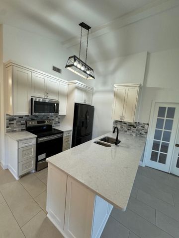 4522 Jenkins Street, The Colony, TX 75056