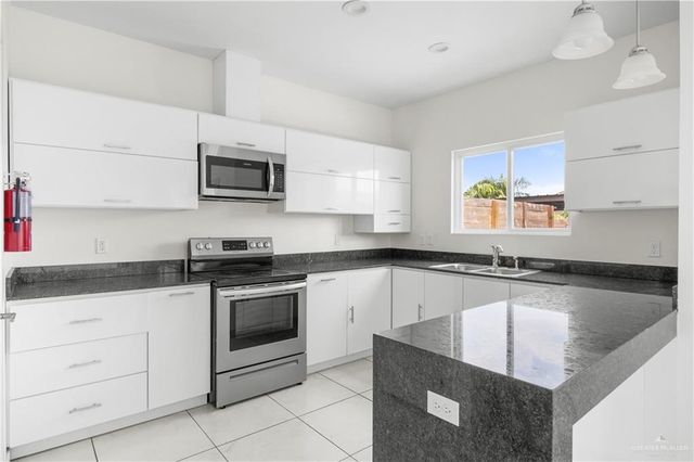 2404 Harmony Lane B, Mission, TX 78574