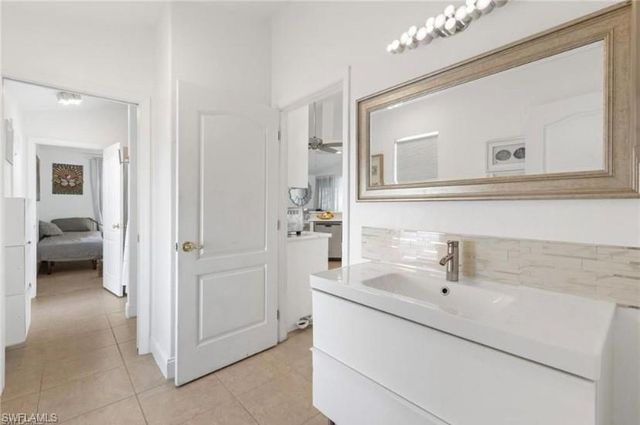 1113 32nd ST, Cape Coral, FL 33909