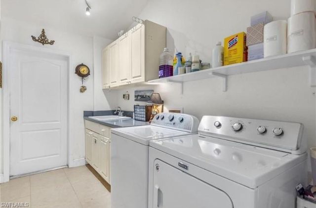 1113 32nd ST, Cape Coral, FL 33909