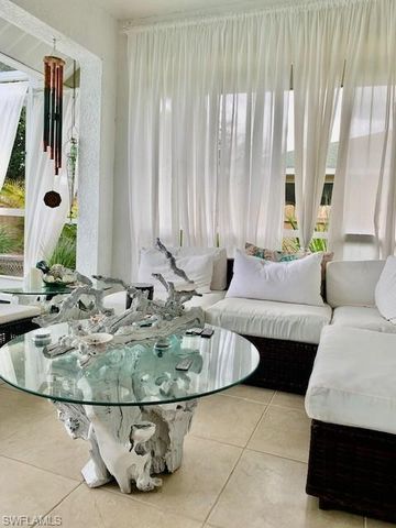 1113 32nd ST, Cape Coral, FL 33909