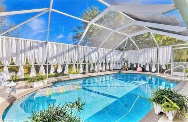 1113 32nd ST, Cape Coral, FL 33909