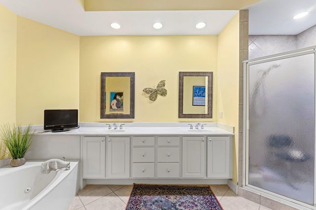 112 Palm Point Circle D, Palm Beach Gardens, FL 33418