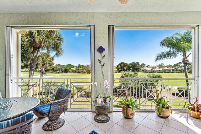 112 Palm Point Circle D, Palm Beach Gardens, FL 33418