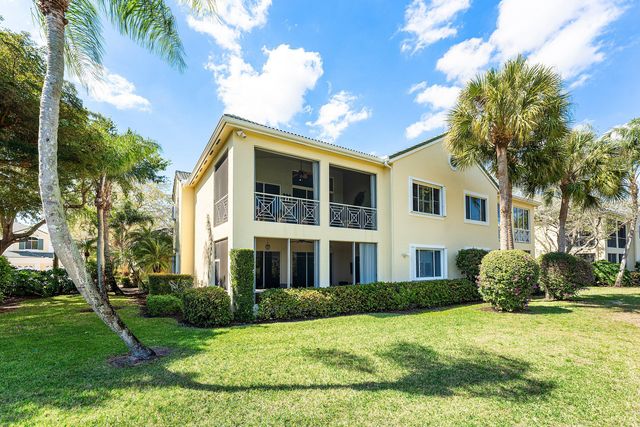 112 Palm Point Circle D, Palm Beach Gardens, FL 33418