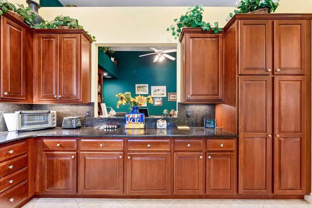 112 Palm Point Circle D, Palm Beach Gardens, FL 33418