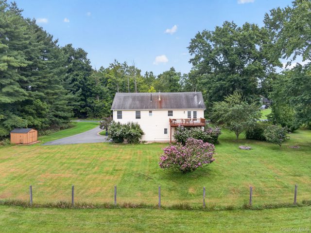 59 Gillespie Street, Pine Bush, NY 12566