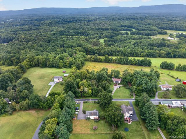 59 Gillespie Street, Pine Bush, NY 12566
