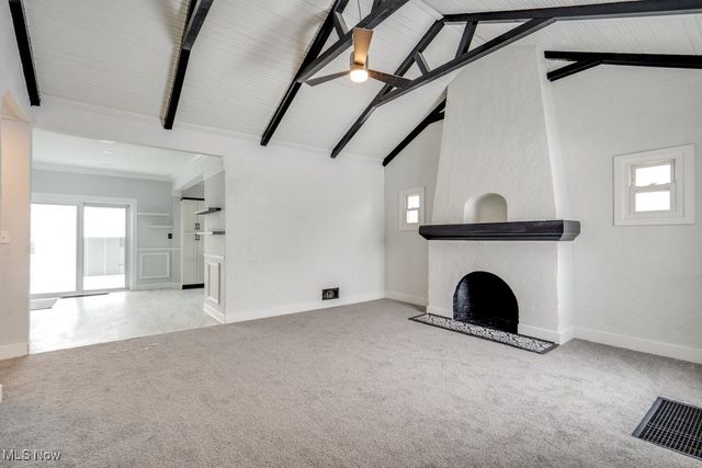 231 E Dresden Avenue, Akron, OH 44301