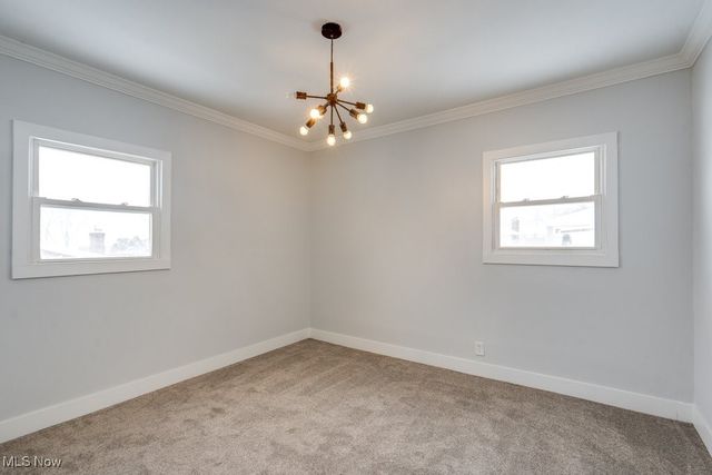 231 E Dresden Avenue, Akron, OH 44301