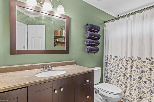 230 Marina RCH, Chesapeake, VA 23320