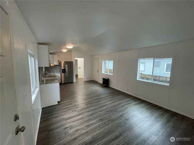 5705 SW Littlerock Road #16, Tumwater, WA 98512