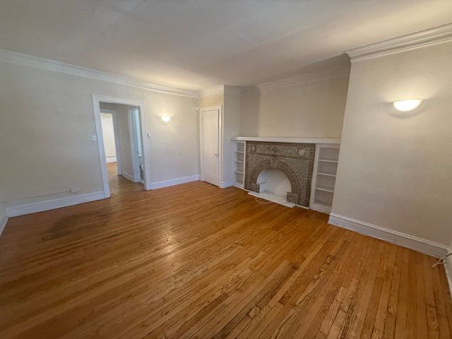 6348 13th Street A02, Berwyn, IL 60402