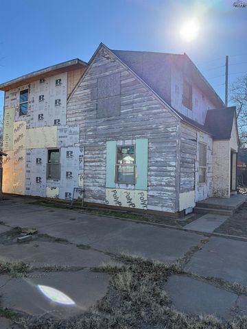 1513 PECK STREET, Vernon, TX 76384