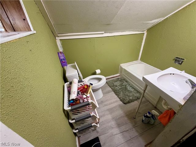 2410 Sunset Boulevard, Steubenville, OH 43952