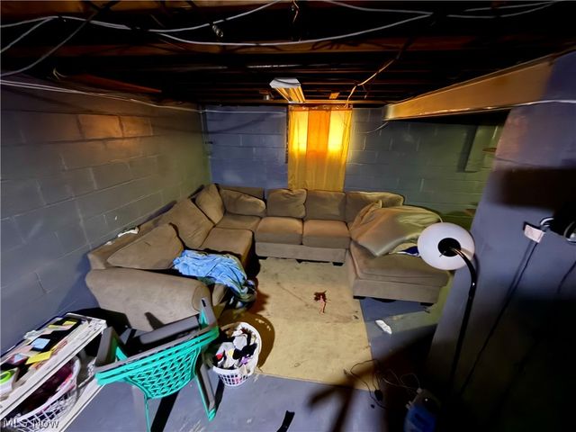 2410 Sunset Boulevard, Steubenville, OH 43952