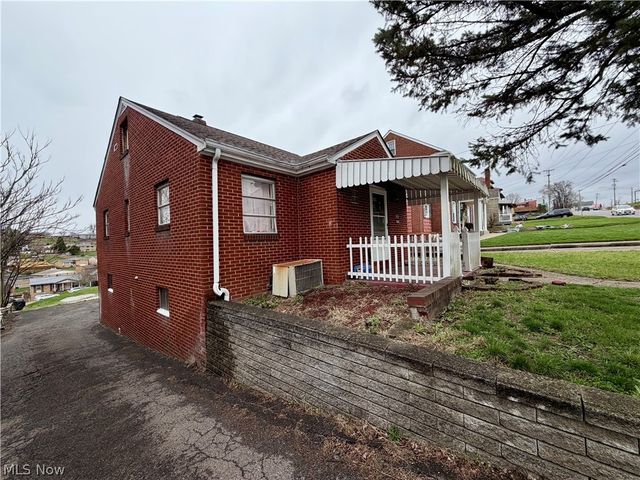 2410 Sunset Boulevard, Steubenville, OH 43952