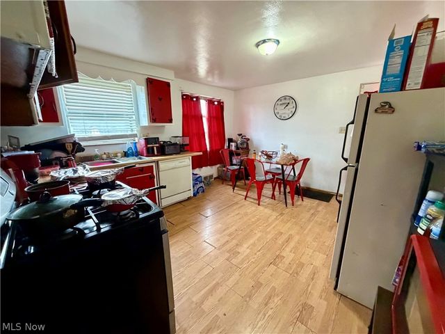 2410 Sunset Boulevard, Steubenville, OH 43952