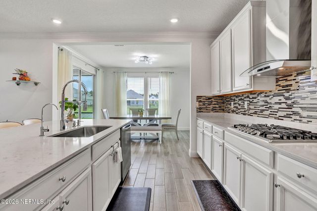 335 COUNTRY FERN Drive, Jacksonville, FL 32092