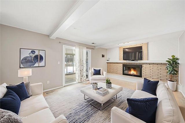 30302 Overlook Drive, Wickliffe, OH 44092