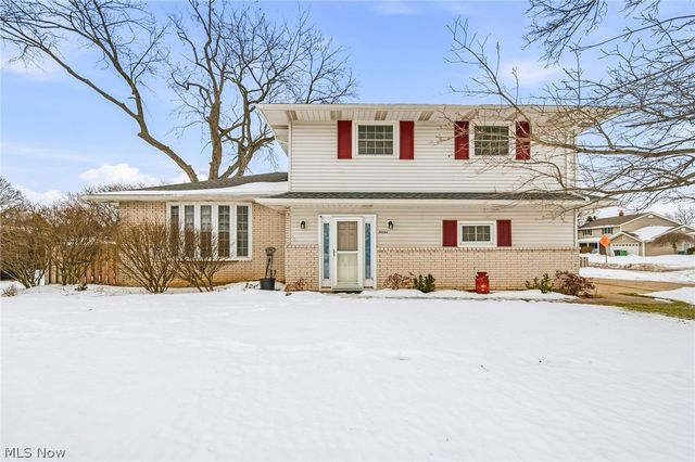 30302 Overlook Drive, Wickliffe, OH 44092