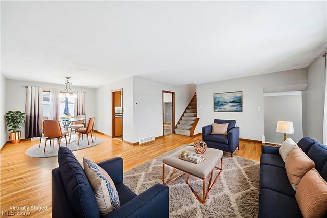 30302 Overlook Drive, Wickliffe, OH 44092