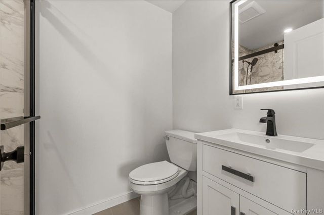 100 Broadway W 4T, Long Beach, NY 11561