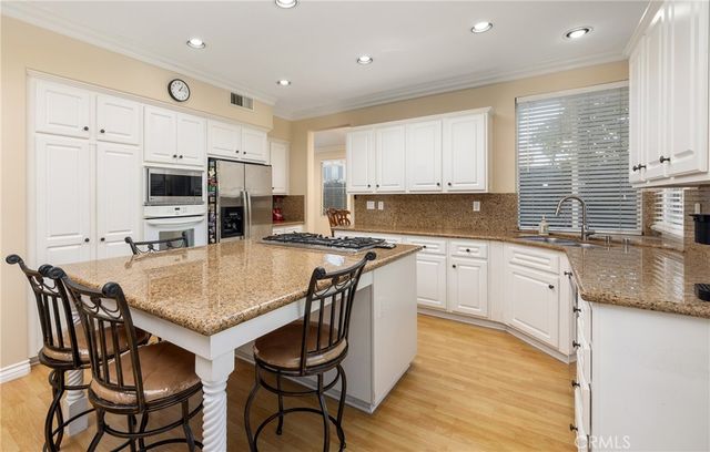 21 Foxcrest, Irvine, CA 92620