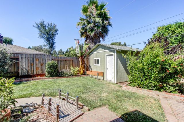 3226 Murchison Way, Carmichael, CA 95608