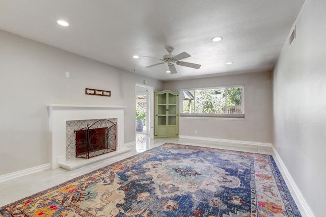 3226 Murchison Way, Carmichael, CA 95608