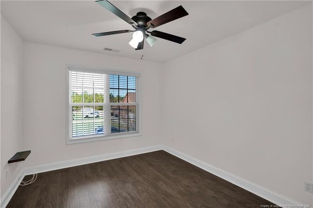 2816 Sand Trap Lane, Hope Mills, NC 28348