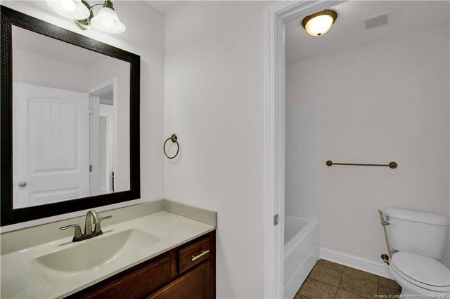 2816 Sand Trap Lane, Hope Mills, NC 28348