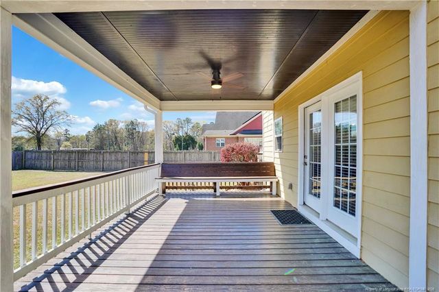 2816 Sand Trap Lane, Hope Mills, NC 28348