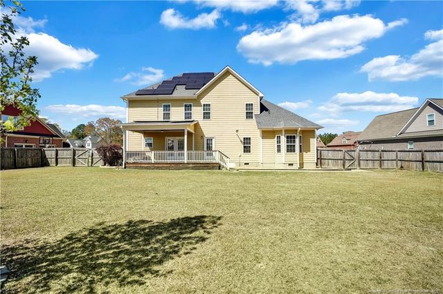 2816 Sand Trap Lane, Hope Mills, NC 28348