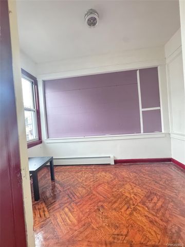 88-16 85th Street, Woodhaven, NY 11421