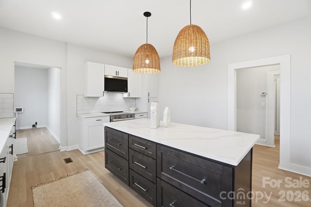 1212 Coddle Creek Highway, Mooresville, NC 28115