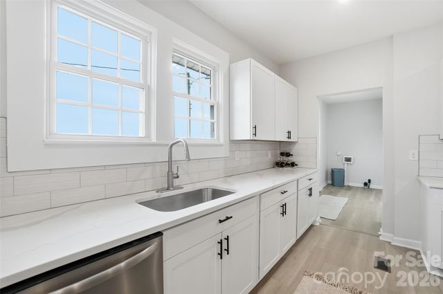 1212 Coddle Creek Highway, Mooresville, NC 28115