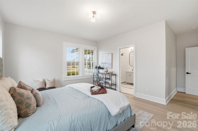 1212 Coddle Creek Highway, Mooresville, NC 28115